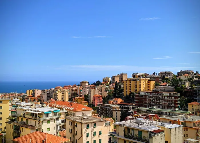 248 - Casa Amarcord - Appartamento Vintage Vista Mare E A Pochi Minuti Dal Centro Di Sanremo